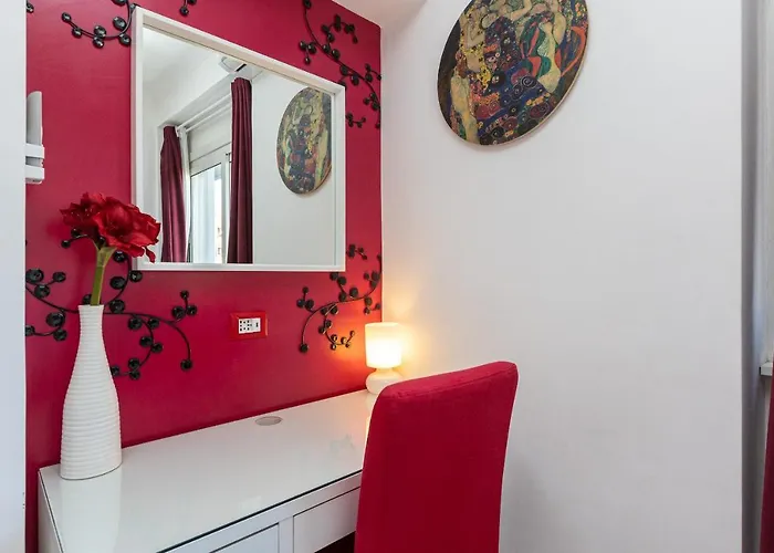Cozy House By In Apartament *